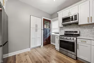 7325 S Euclid Ave, Chicago, IL 60649 - Photo 8