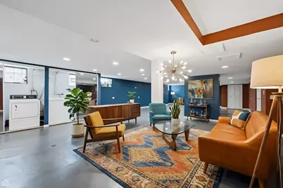 7325 S Euclid Avenue, Chicago, IL 60649 - Photo 22