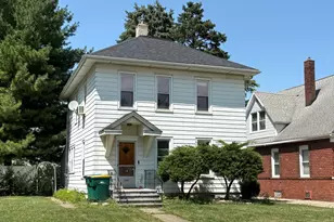 110 W Washington St, Streator, IL 61364 - Photo 1