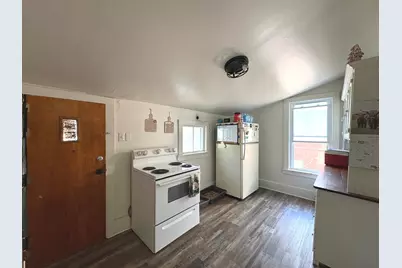 110 W Washington Street, Streator, IL 61364 - Photo 6