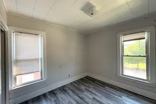 110 W Washington St, Streator, IL 61364 - Photo 12