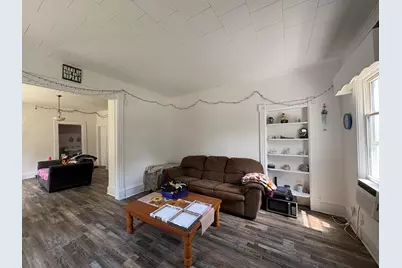 110 W Washington Street, Streator, IL 61364 - Photo 2