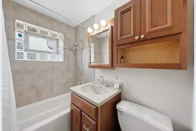 7920 W 91st Street, Hickory Hills, IL 60457 - Photo 14