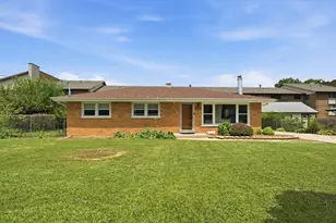 7920 W 91st St, Hickory Hills, IL 60457 - Photo 1