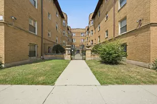 2212 E 70th St, Chicago, IL 60649 - Photo 26
