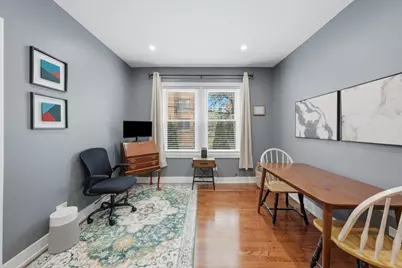 2212 E 70th Street #1B, Chicago, IL 60649 - Photo 10