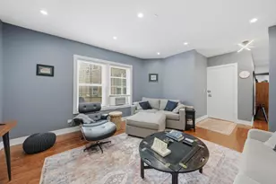 2212 E 70th St, Chicago, IL 60649 - Photo 8