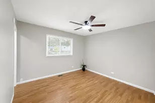 6847 Hawthorne Ln, Hanover Park, IL 60133 - Photo 14