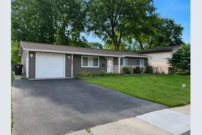 6847 Hawthorne Lane, Hanover Park, IL 60133 - Photo 2