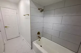 698 E Sibley Blvd, Dolton, IL 60419 - Photo 2