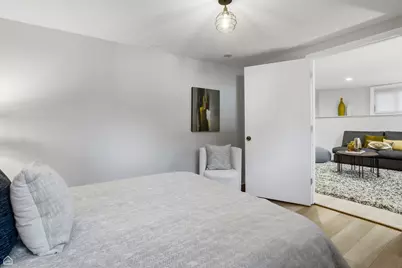 3757 N Bosworth Avenue, Chicago, IL 60613 - Photo 30