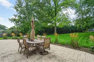 1023 Creekside Cir, Naperville, IL 60563 - Photo 22