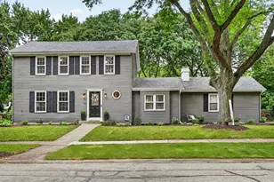 114 Wakefield Ln, Geneva, IL 60134 - Photo 1