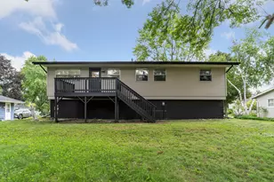 2151 Baker St, Aurora, IL 60506 - Photo 20