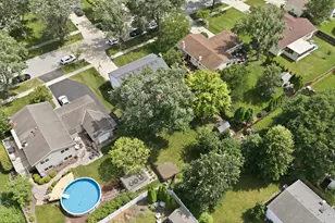 2206 Kingston Dr, Wheaton, IL 60187 - Photo 40