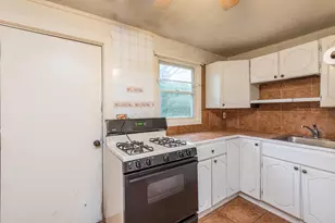 2407 20th St, North Chicago, IL 60064 - Photo 8