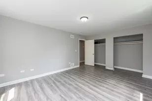 929 Adams St, Waukegan, IL 60085 - Photo 8