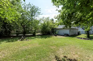 929 Adams St, Waukegan, IL 60085 - Photo 24