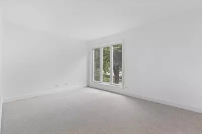 974 S Park Terrace, Chicago, IL 60605 - Photo 14