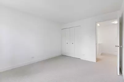 974 S Park Terrace, Chicago, IL 60605 - Photo 24
