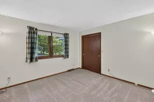 6151 Lippincott Ln, Rockford, IL 61107 - Photo 28