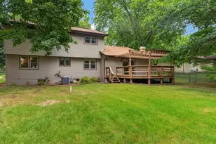 6151 Lippincott Ln, Rockford, IL 61107 - Photo 38