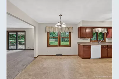 6151 Lippincott Lane, Rockford, IL 61107 - Photo 16