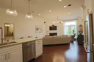 2401 N Janssen Ave, Chicago, IL 60614 - Photo 4