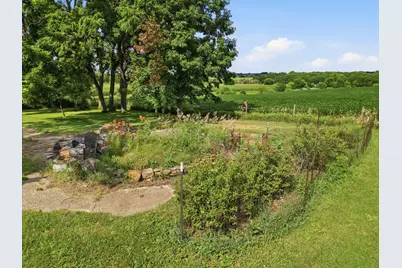 24654 Hazel Road, Sterling, IL 61081 - Photo 16