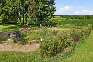24654 Hazel Rd, Sterling, IL 61081 - Photo 16