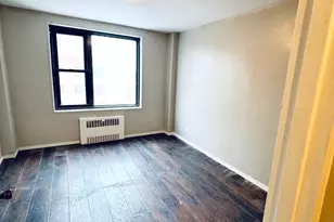 7363 S South Shore Dr, Chicago, IL 60649 - Photo 2