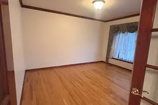 720 Evergreen Ln, Sugar Grove, IL 60554 - Photo 8