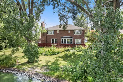 887 N Dovington Court, Hoffman Estates, IL 60169 - Photo 34
