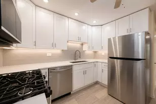 39 King Arthur Ct, Northlake, IL 60164 - Photo 16