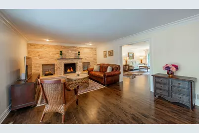 1091 Polo Drive, Lake Forest, IL 60045 - Photo 6