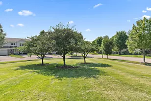 [Address not provided], Algonquin, IL 60102 - Photo 28