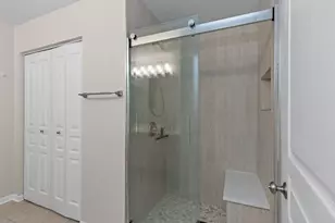 [Address not provided], Algonquin, IL 60102 - Photo 20
