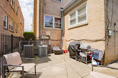 6615 N California Avenue, Chicago, IL 60645 - Photo 32