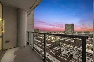 1629 S Prairie Ave, Chicago, IL 60616 - Photo 12