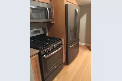 425 Dodge Avenue, Evanston, IL 60202 - Photo 2
