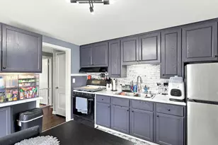 3432 Lonnquist Dr, Franklin Park, IL 60131 - Photo 4