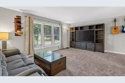 4 Devon Court, Bolingbrook, IL 60440 - Photo 8