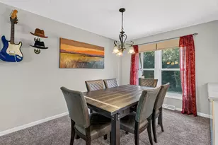 4 Devon Ct, Bolingbrook, IL 60440 - Photo 6