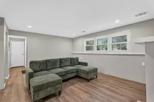 4 Devon Ct, Bolingbrook, IL 60440 - Photo 16