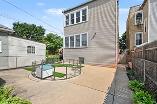5171 W Bloomingdale Ave, Chicago, IL 60639 - Photo 26