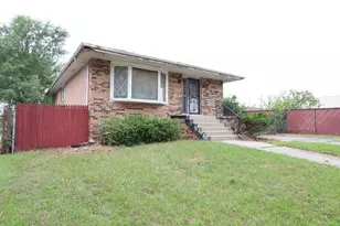 15026 Diekman Ct, Dolton, IL 60419 - Photo 2