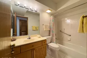 1325 Perry St, Des Plaines, IL 60016 - Photo 24