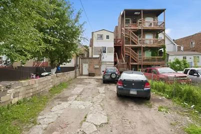 8914 S Exchange Avenue, Chicago, IL 60617 - Photo 34