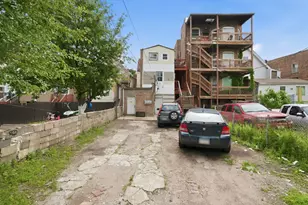 8914 S Exchange Ave, Chicago, IL 60617 - Photo 34