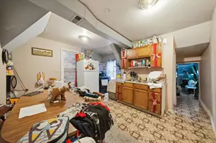 8914 S Exchange Ave, Chicago, IL 60617 - Photo 14